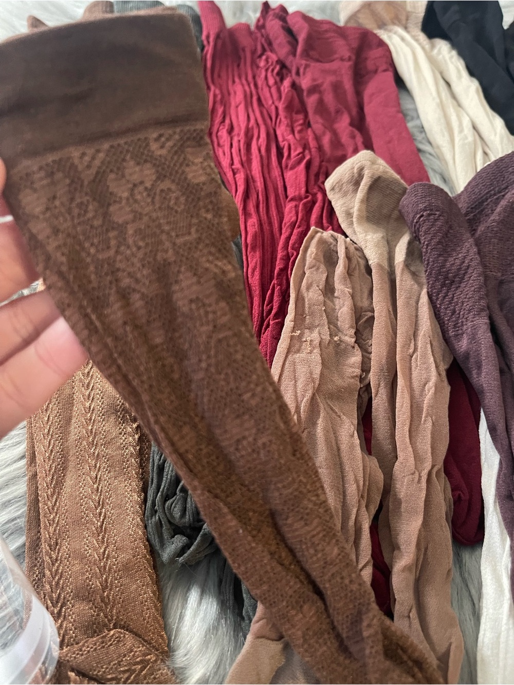 Women’s Tights & Pantyhose Lot of 16 Mixed Colors Textured Cable Knit #2811 - Picture 5 of 10